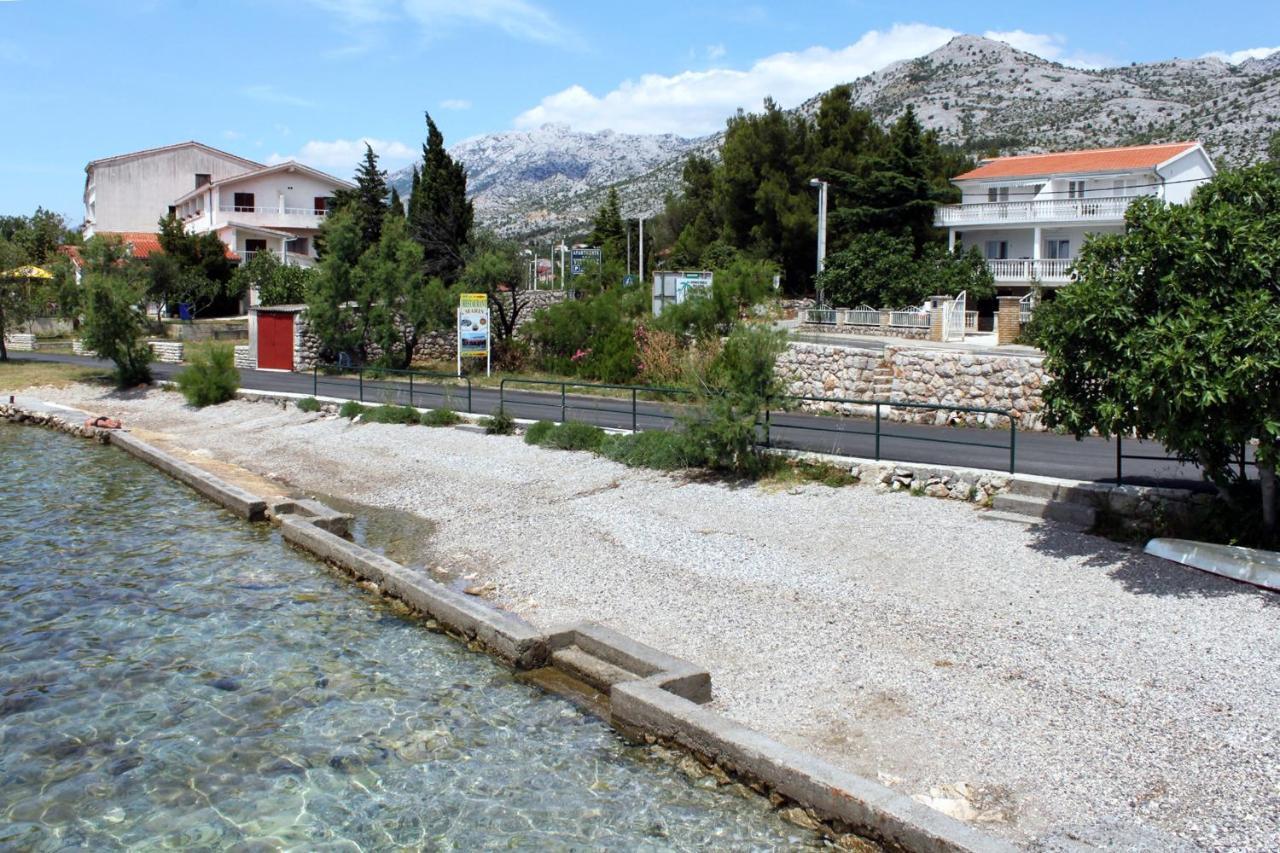 Apartments With A Parking Space Starigrad, Paklenica - 6618 エクステリア 写真