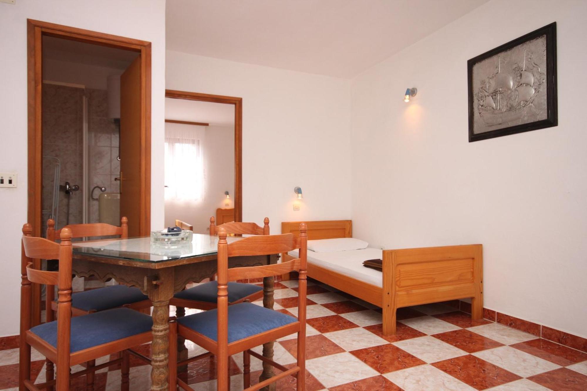 Apartments With A Parking Space Starigrad, Paklenica - 6618 部屋 写真